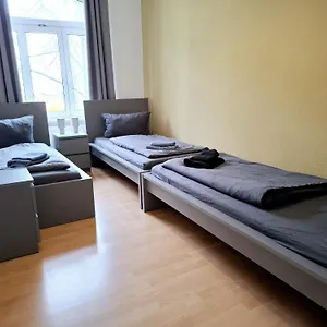 Altbauwohnung Direkt An Der Karli Mit Balkon - Netflix Inklusive Leipzig